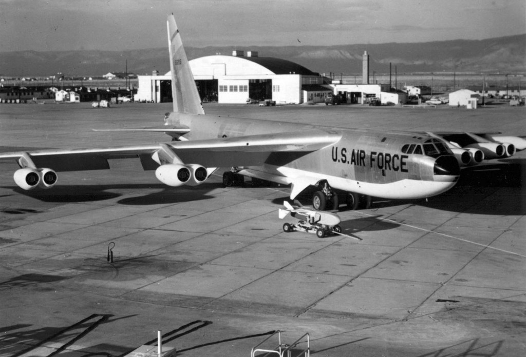 Boeing B-52D-40-BW (S/N 56-0695). Note the GAM-72 Quail decoy missile and trailer near the nose of the aircraft. (U.S. Air Force photo)
